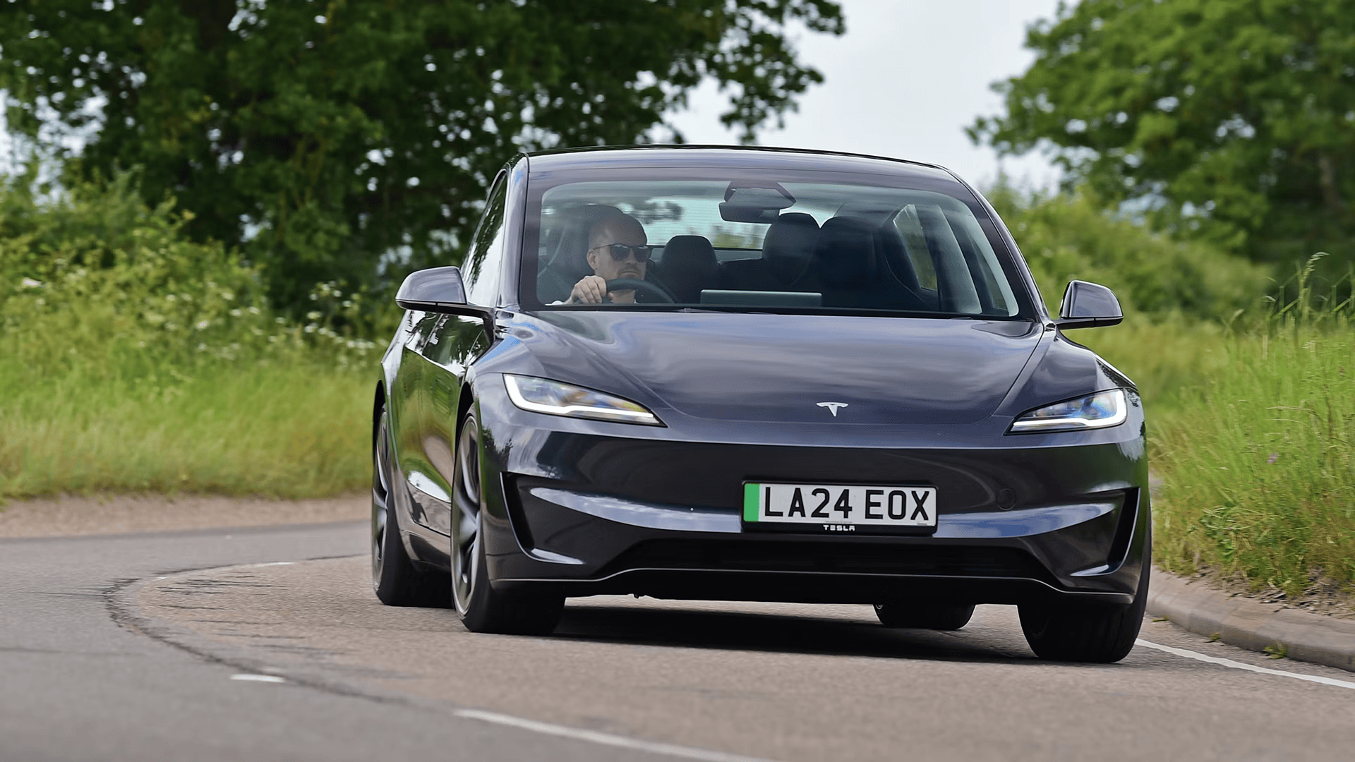 Tesla Model 3 (2025)