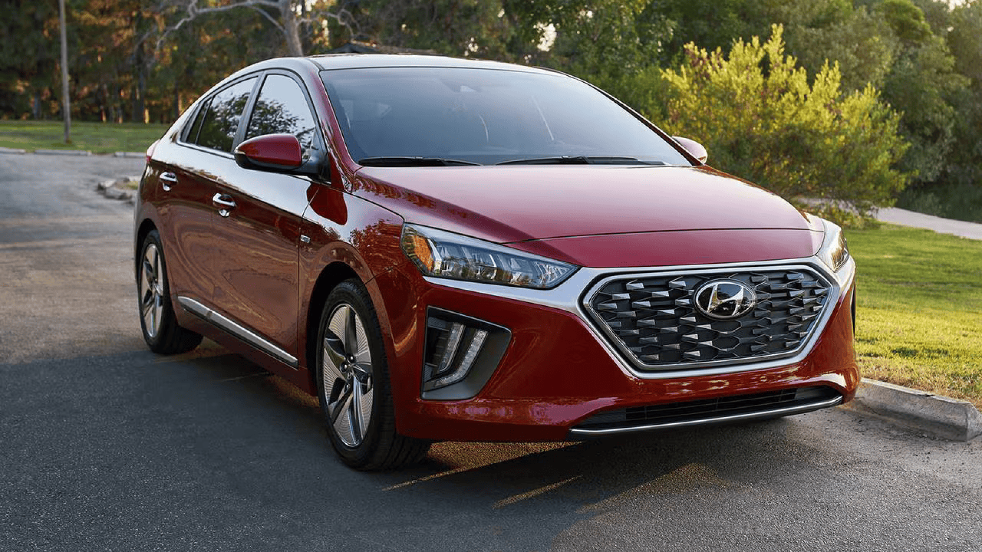 Hyundai Ionic Hybrid (2020)