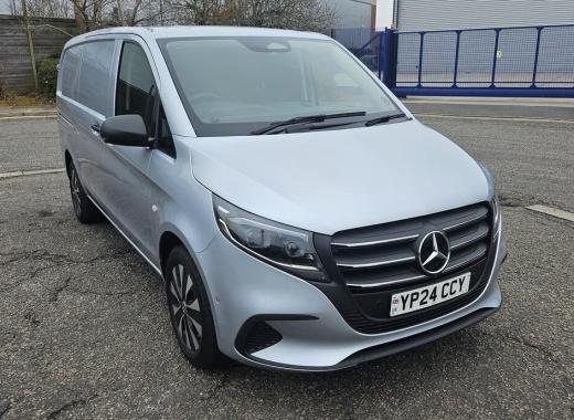 Mercedes Vito (2024)